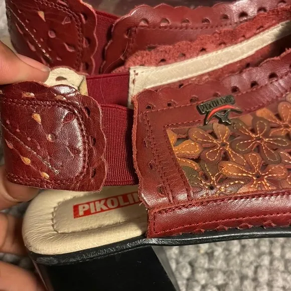 PIKOLINOS Red and Brown Slip-On Loafers with Elegant Design