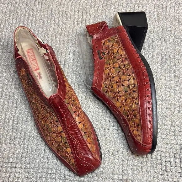 PIKOLINOS Red and Brown Slip-On Loafers with Elegant Design