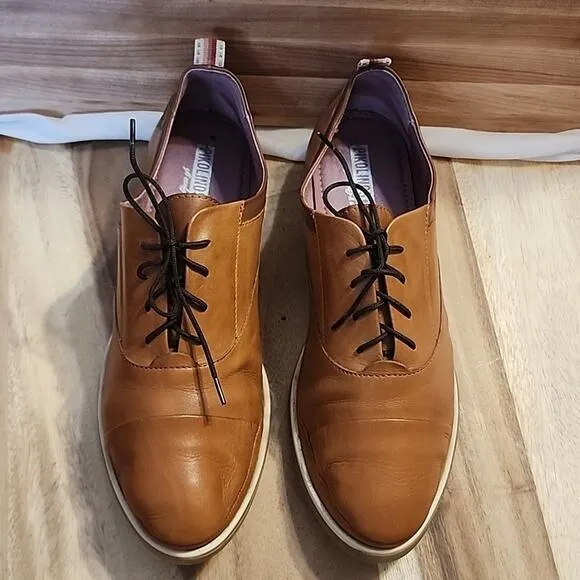 PIKOLINOS STYLE: PYRGOS CAP-TOE BROWN LEATHER LACELESS LADIES SIZE 41 IN GUC