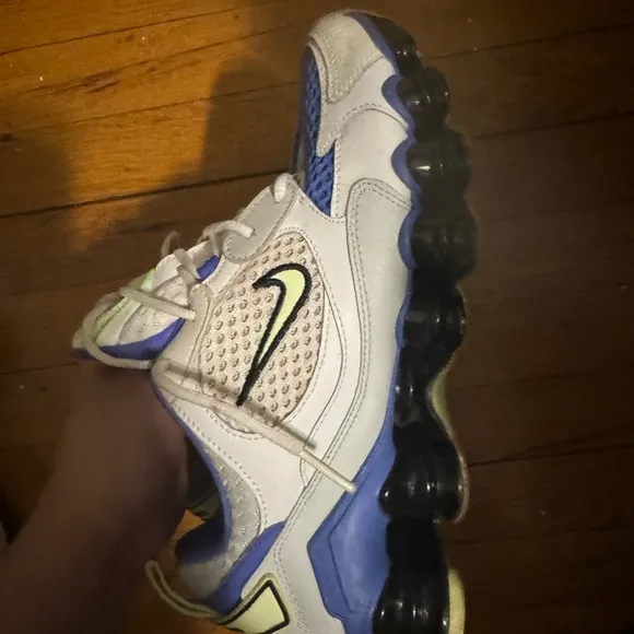 Pre owned nike shoe tl running shoes kids size 7y