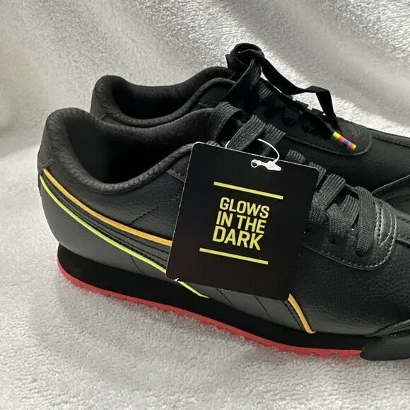 Puma Romas Women's Sneakers Glow in the Dark 389041-01  Size‎ 5.5 NEW