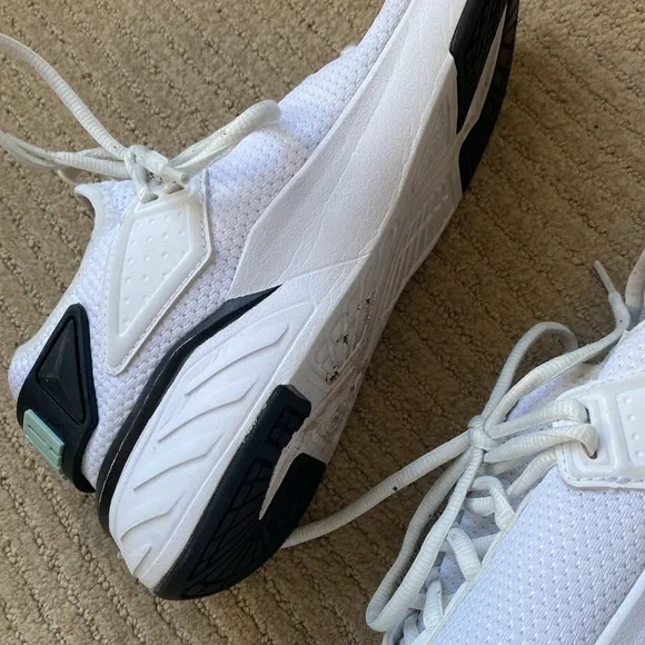 PUMA Sneakers, White, size 8