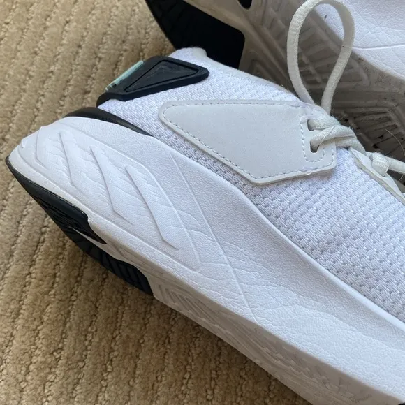 PUMA Sneakers, White, size 8