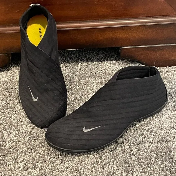 Rare Nike  'Kyoto' 2003 Y2K Futuristic Look Slip on Trainer Sneakers Size 7
