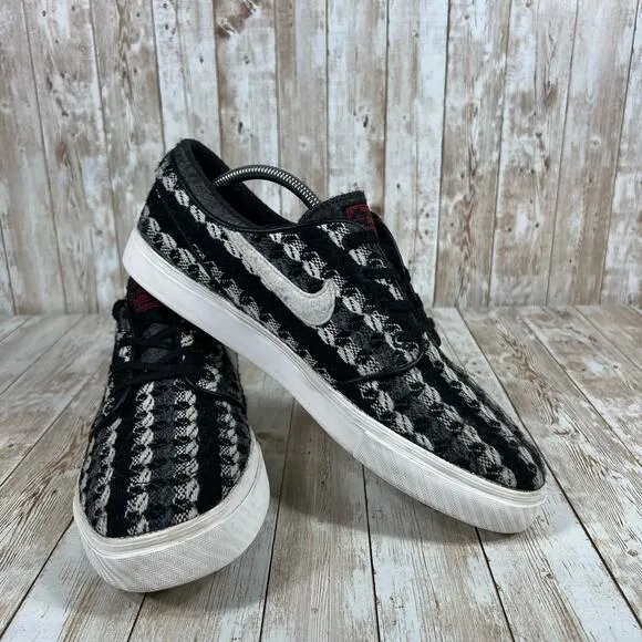 RARE🔥 Sz 11 - Nike‎ Stefan Janoski Warmth Black Ivory-Gym Red 685277-016 Woven