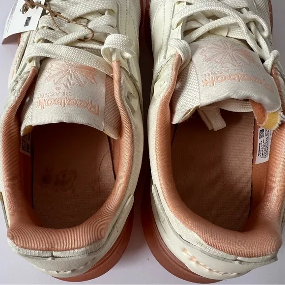 Reebok Club C Tennis Gym Shoes Sneaker Legacy White Aura Orange 6.5 Comfy Preppy