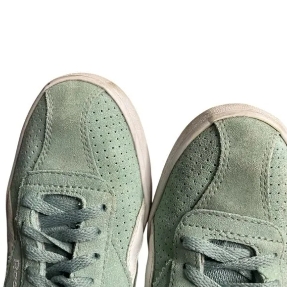 Reebok Men's Mint Green Classic Royal Alperez Suede Casual Shoes