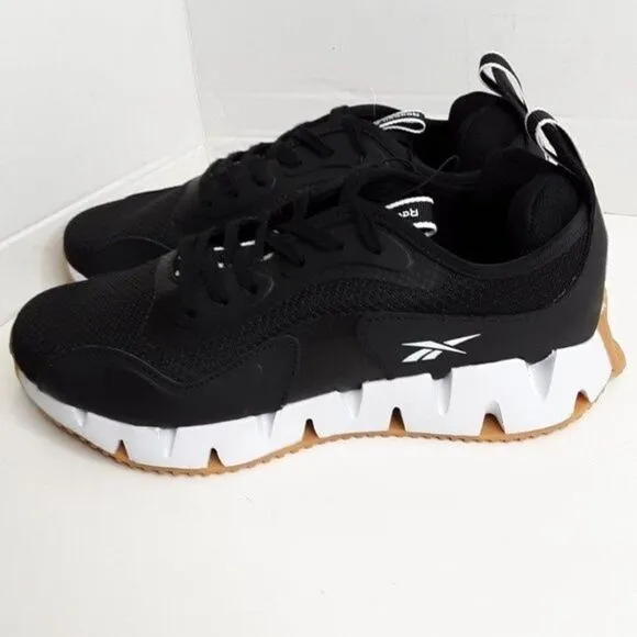 Reebok Men's Sneaker size 9M Zig Dynamica Black White Running Shoes