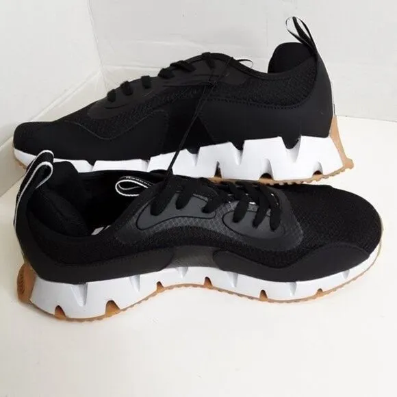 Reebok Men's Sneaker size 9M Zig Dynamica Black White Running Shoes