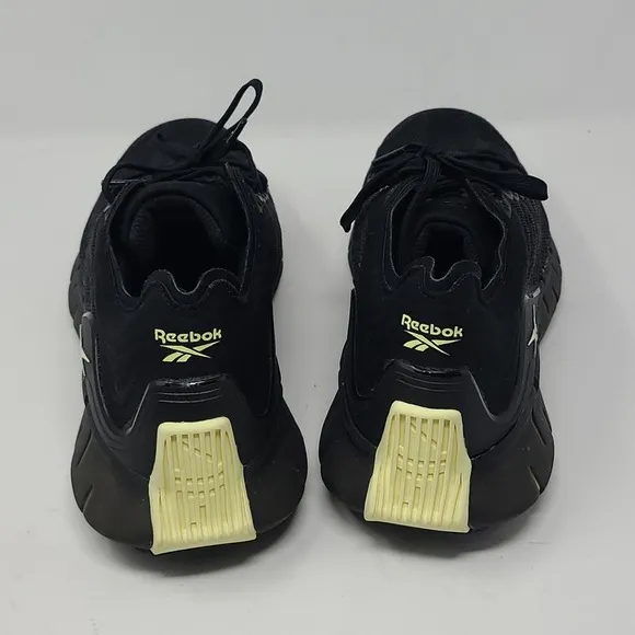 Reebok Zig Kinetica FV3875 Black /Citrus Women's Running Shoes Size 9.5