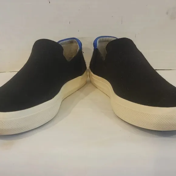 ROTHY'S - THE CITY SNEAKER BLACK SLIP ON SNEAKERS (sz 8)