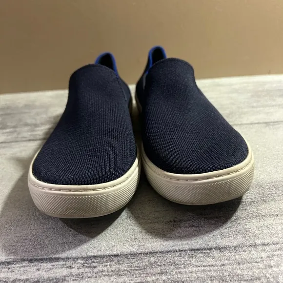 Rothy's The Kids Sneaker Navy Blue  Slip On Flat Shoes Kid's Size 4