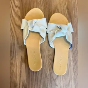 Rothy’s The Knot Sand Dollar Sandle, 8