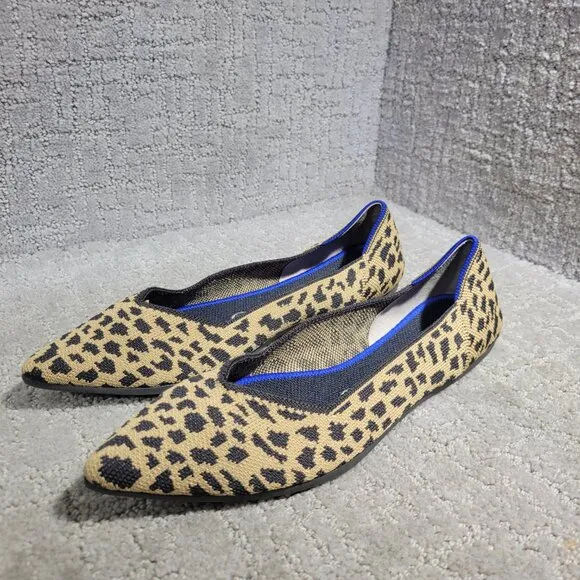 Rothys The Point Women's Size 9 US Leopard Prints Pointed Toe Slip on Flat Shoes