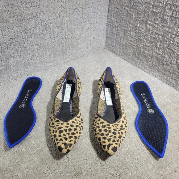 Rothys The Point Women's Size 9 US Leopard Prints Pointed Toe Slip on Flat Shoes