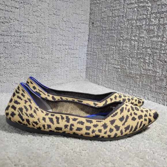 Rothys The Point Women's Size 9 US Leopard Prints Pointed Toe Slip on Flat Shoes