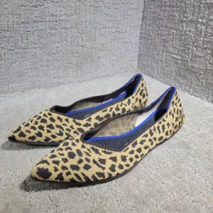 Rothys The Point Women's Size 9 US Leopard Prints Pointed Toe Slip on Flat Shoes