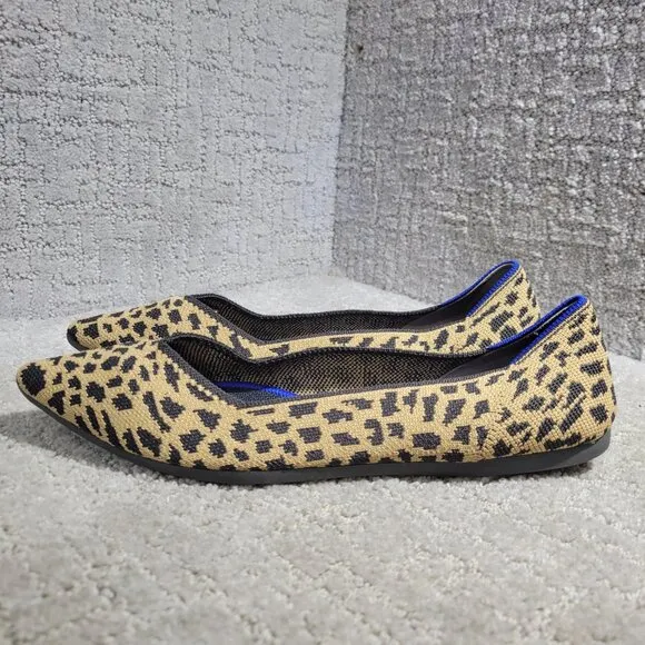 Rothys The Point Women's Size 9 US Leopard Prints Pointed Toe Slip on Flat Shoes