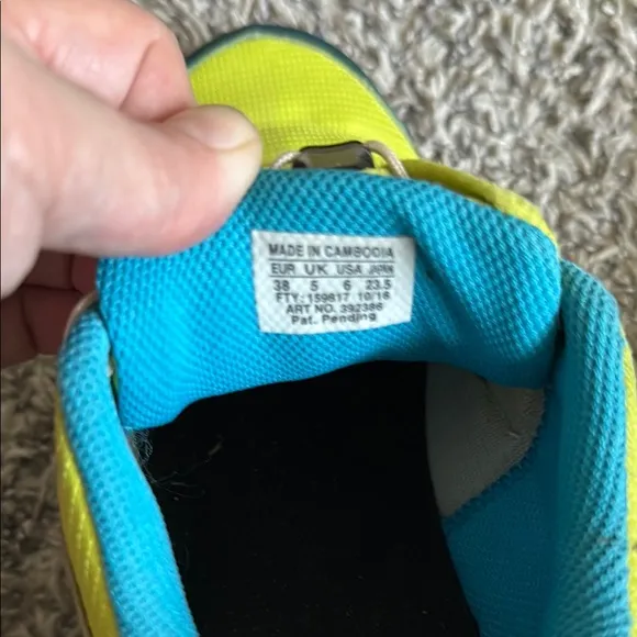 Salomon Lime Green and Teal Running Shoes