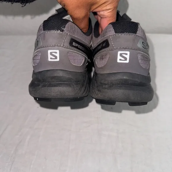 Salomon Speedcross 4 Men's Sneakers 8.5 Gray Black Running Trail Shoes 392253