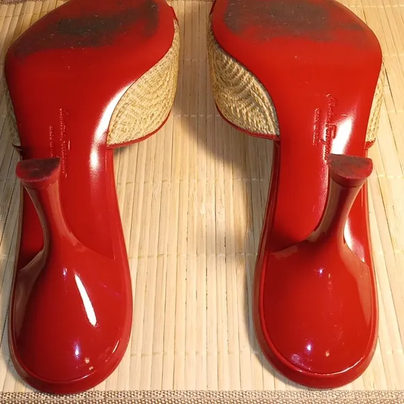 Salvatore Ferragamo Red and Cream Women's Shoes Size 10