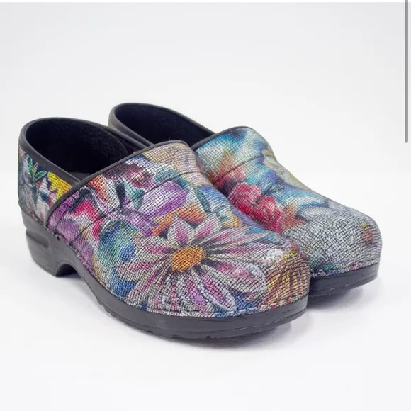 Sanita Clogs Women's Size 9.5 US Floral Pattern Stain Glass Slip-On Danish Shoes