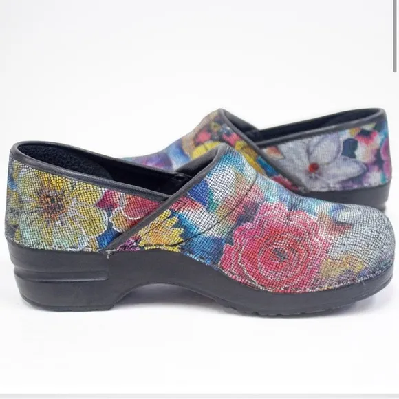 Sanita Clogs Women's Size 9.5 US Floral Pattern Stain Glass Slip-On Danish Shoes