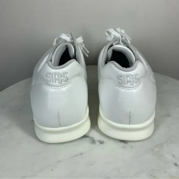 SAS Free Time White Leather Shoes Sneakers Womans Size 8.5