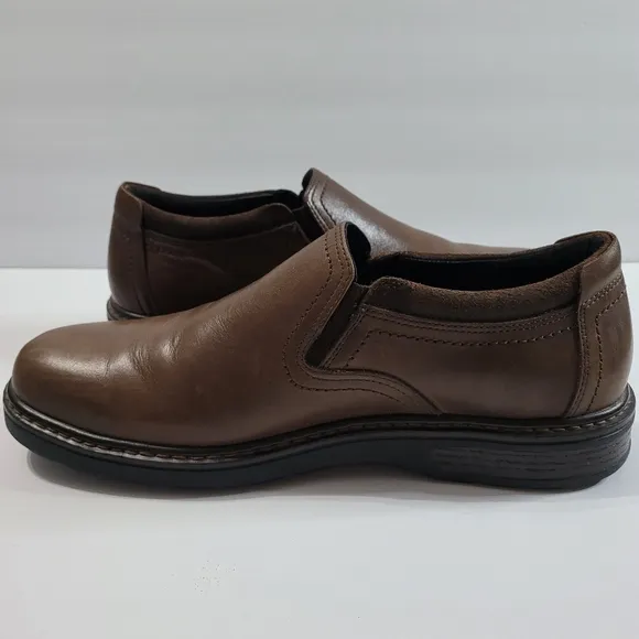 SAS Mens Step Slip On Loafer In Mahogany  size 11N