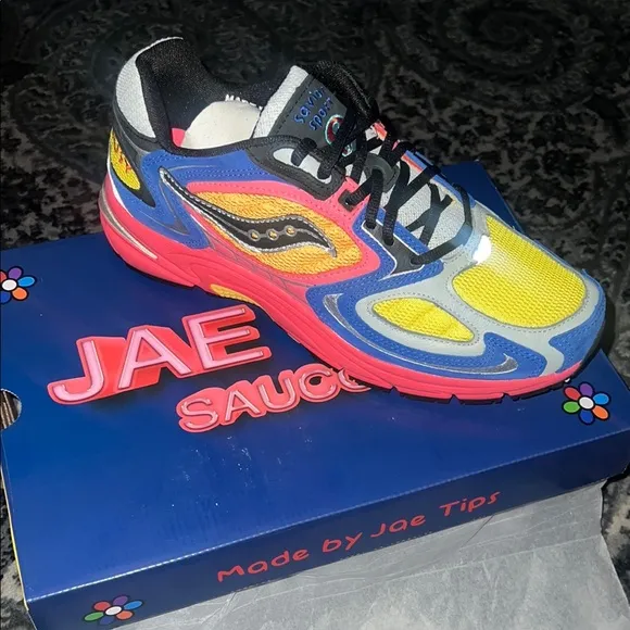 Saucony Multicolor Running Shoes