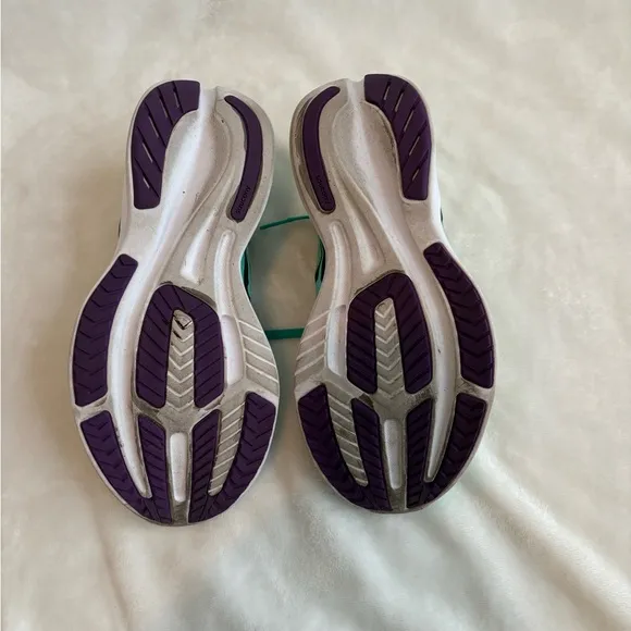 Saucony Ride 15 shoes . Worn just a fewtimes