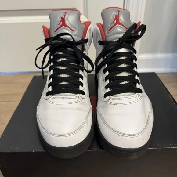 Size 10 M- Air Jordan 5 Retro 'White Fire Red'