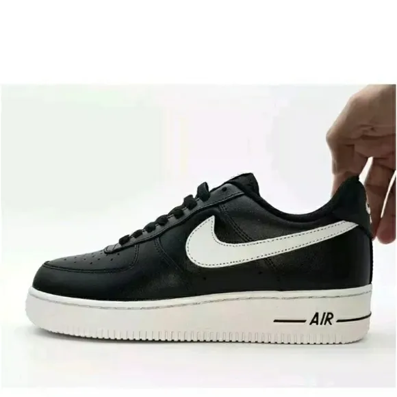 Size 7 - Nike Air Force 1 '07 AN20 Black White,without Original box