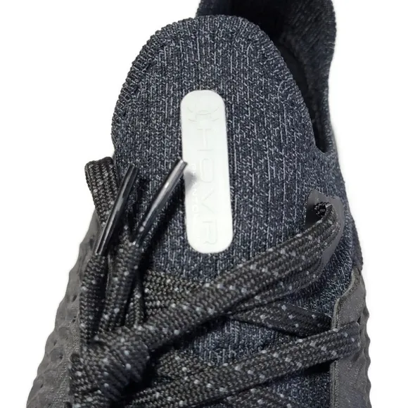 Size 8.5 Women's Under Armour HOVR Phantom Running Shoes 3022600-001 Bla…