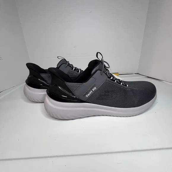 Skechers Bounder 2.0 Swift Fit Size 9M Hands Free Memory Foam Comfort 318163