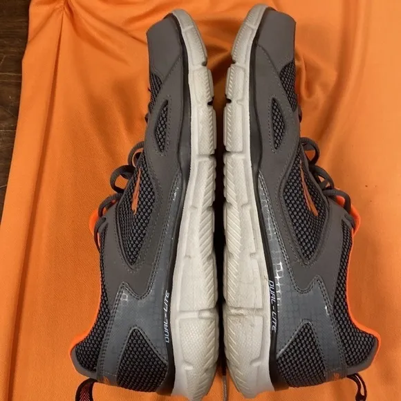 Skechers Lite-Weight Men's Athletic Shoes 8.5M Gray Orange Memory Foam
