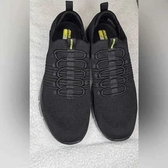 Skechers Men's Glide-Step Flex Black Athletic Shoes, Size 9.5 Mens
