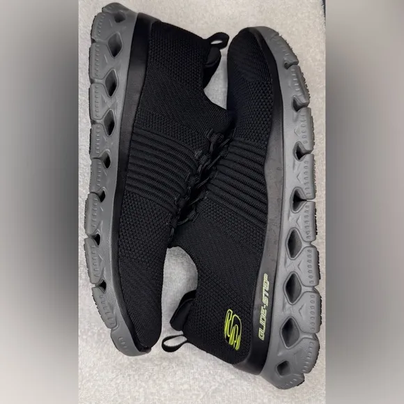 Skechers Men's Glide-Step Flex Black Athletic Shoes, Size 9.5 Mens
