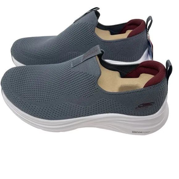Skechers Men’s Size 10.5 WIDE Slip On Comfort Shoes Gray Vapor Foam Covert NWT