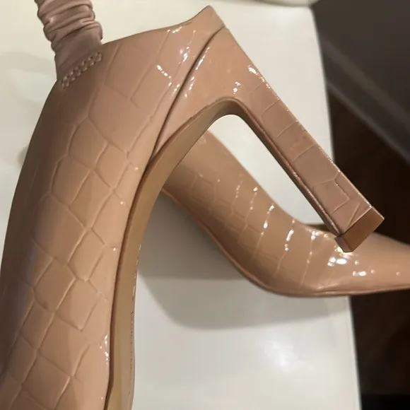 Sling back croc leather heels
