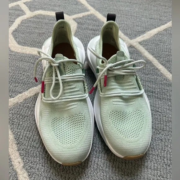 Sorel gym shoes,