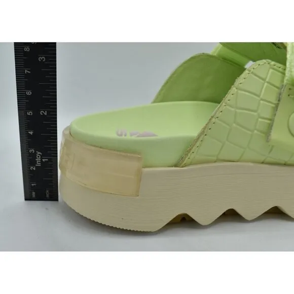 Sorel Womens Size 8 Viibe Lime Green White Croc Embossed Slip On Clogs Shoes