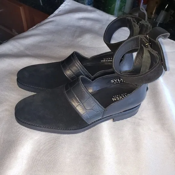 Sylven New York Lennox Croc Embossed Ankle Strap Shoes Sz 7
