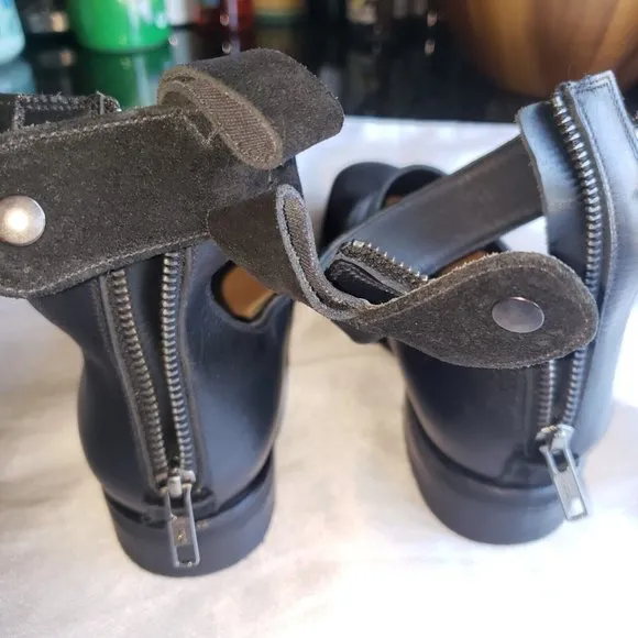 Sylven New York Lennox Croc Embossed Ankle Strap Shoes Sz 7
