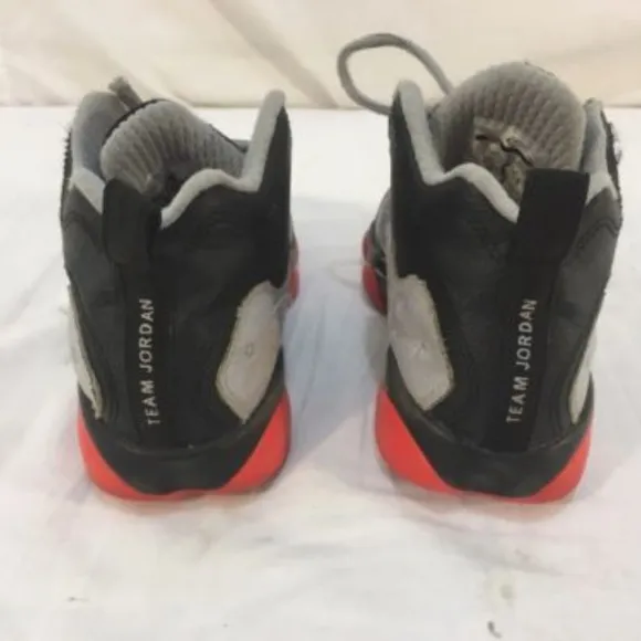 sz1.5Y NIKE AIR JORDANS GRAY ORANGE BLACK CHILDREN'S BASKETBALL SHOES NM 01044