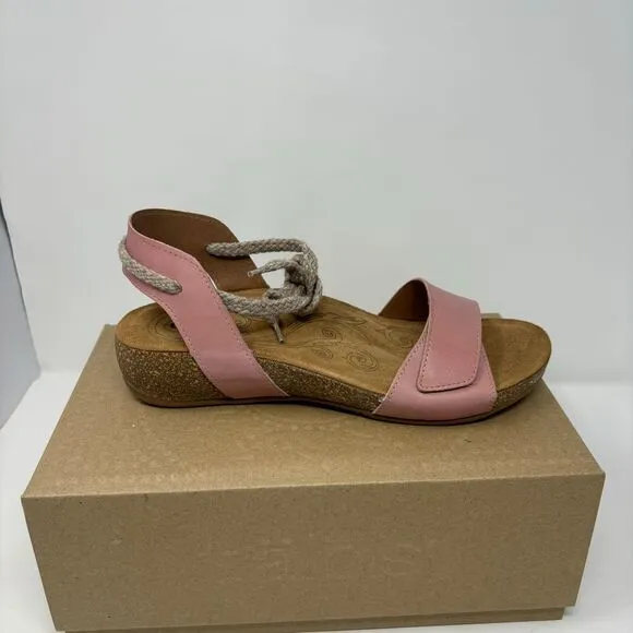 Taos Shoes Women's 40 (9-9.5) Vintage Pink Back And Forth Tie Adjustable Sandals