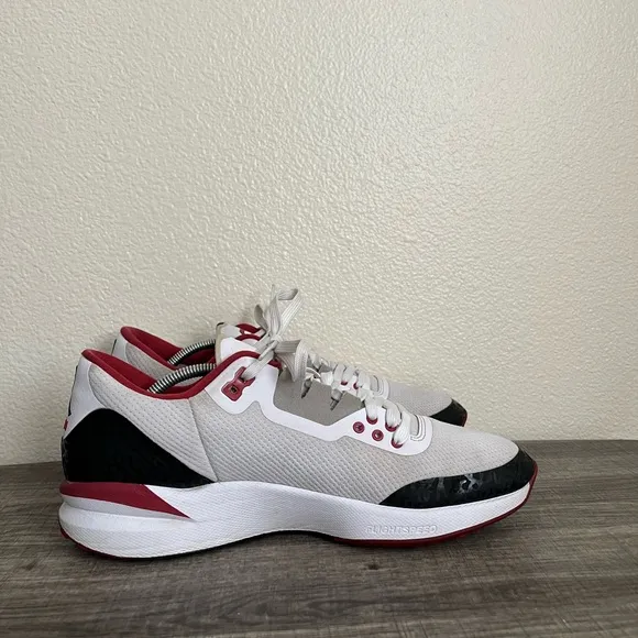 Team Issued Oklahoma Sooners Air Jordan Running Shoes SZ 9‎