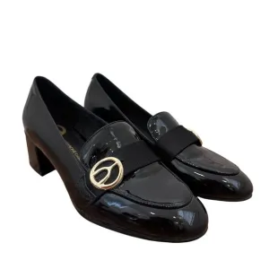 The Wishbone Collection Black Patent Block Heel Gold Embellished Loafer Size 6.