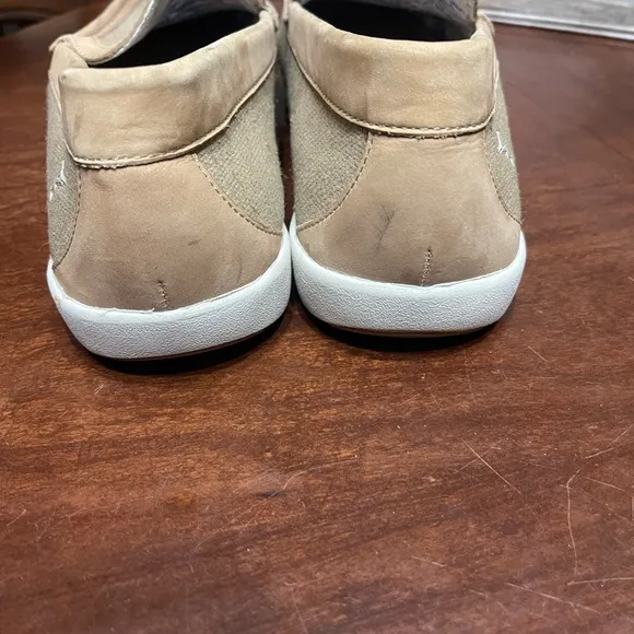 TOMMY BAHAMA 11 M Shoes Loafers Taormina Tan Canvas Linen Leather Trim Slip-on
