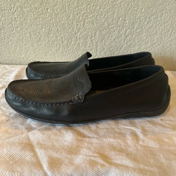 Tommy Bahama Black Leather Orion Venetian Slip-On Loafers